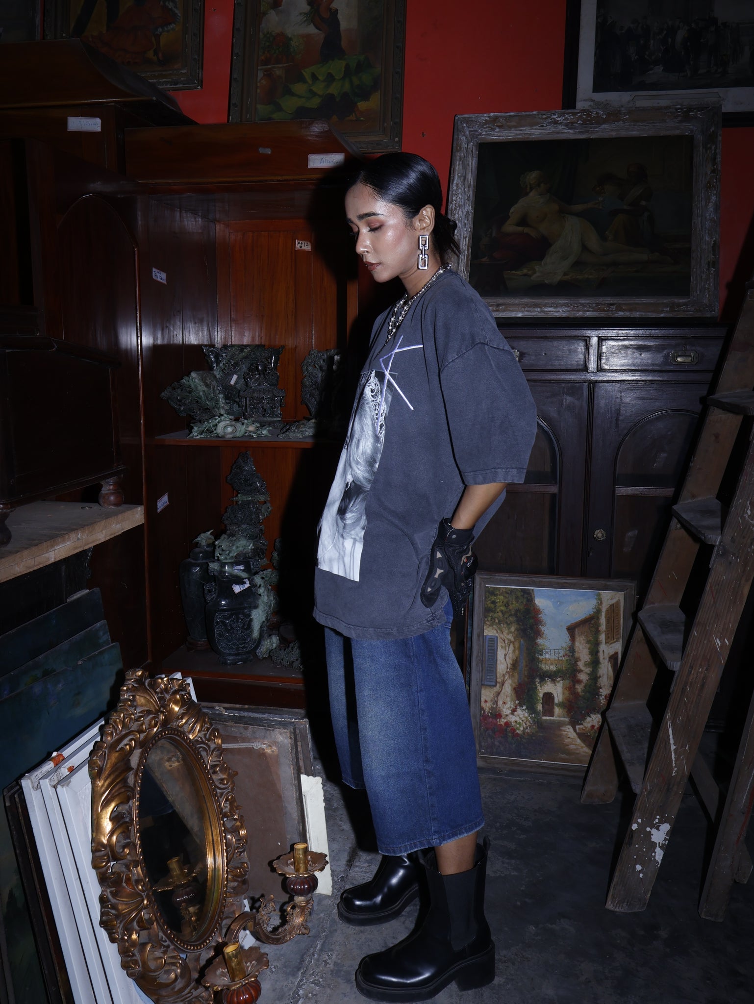 regressed sweetheart tee